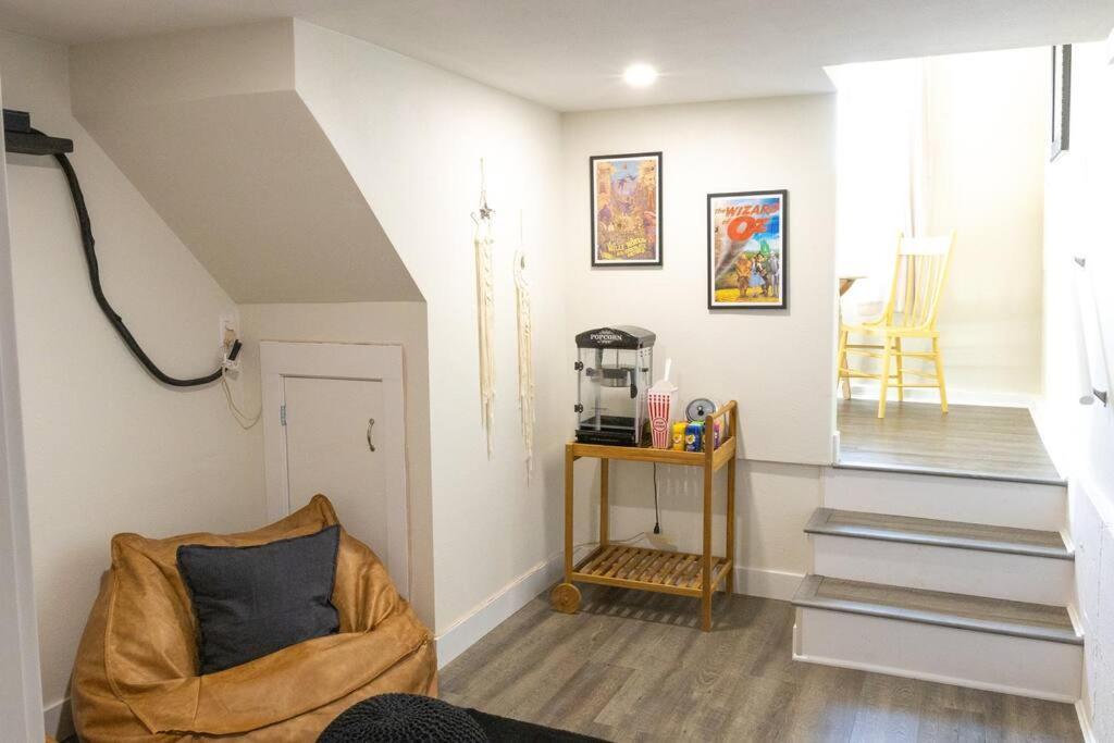Waddle On Inn- Hot Tub, Pet Friendly, Fully Fenced, 5 Blocks To Beach! Ocean Park Exterior photo