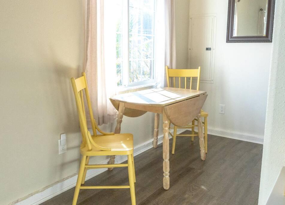 Waddle On Inn- Hot Tub, Pet Friendly, Fully Fenced, 5 Blocks To Beach! Ocean Park Exterior photo