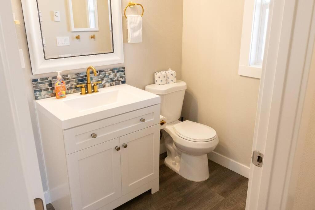 Waddle On Inn- Hot Tub, Pet Friendly, Fully Fenced, 5 Blocks To Beach! Ocean Park Exterior photo